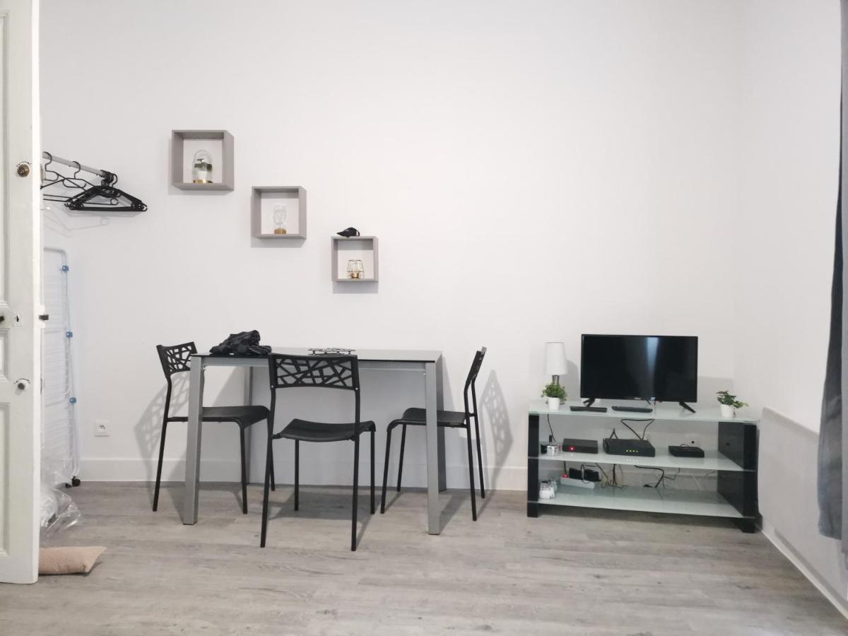 Studio Le Nougat Montelimar Exterior photo